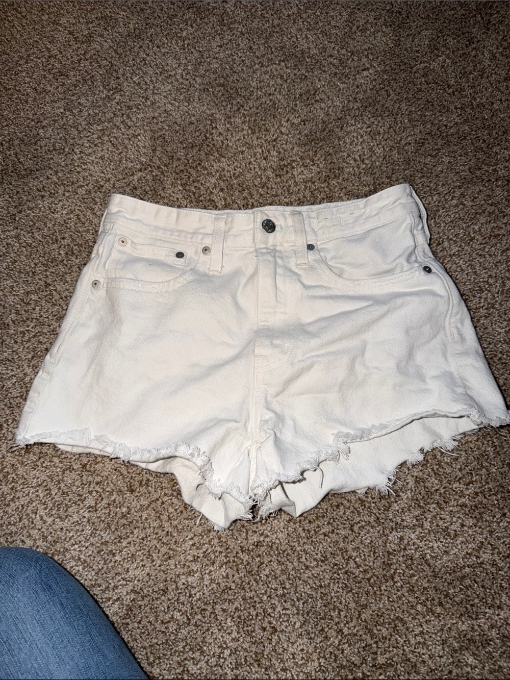 Madewell White Distressed Denim Jean Relaxed denim Shorts size 25